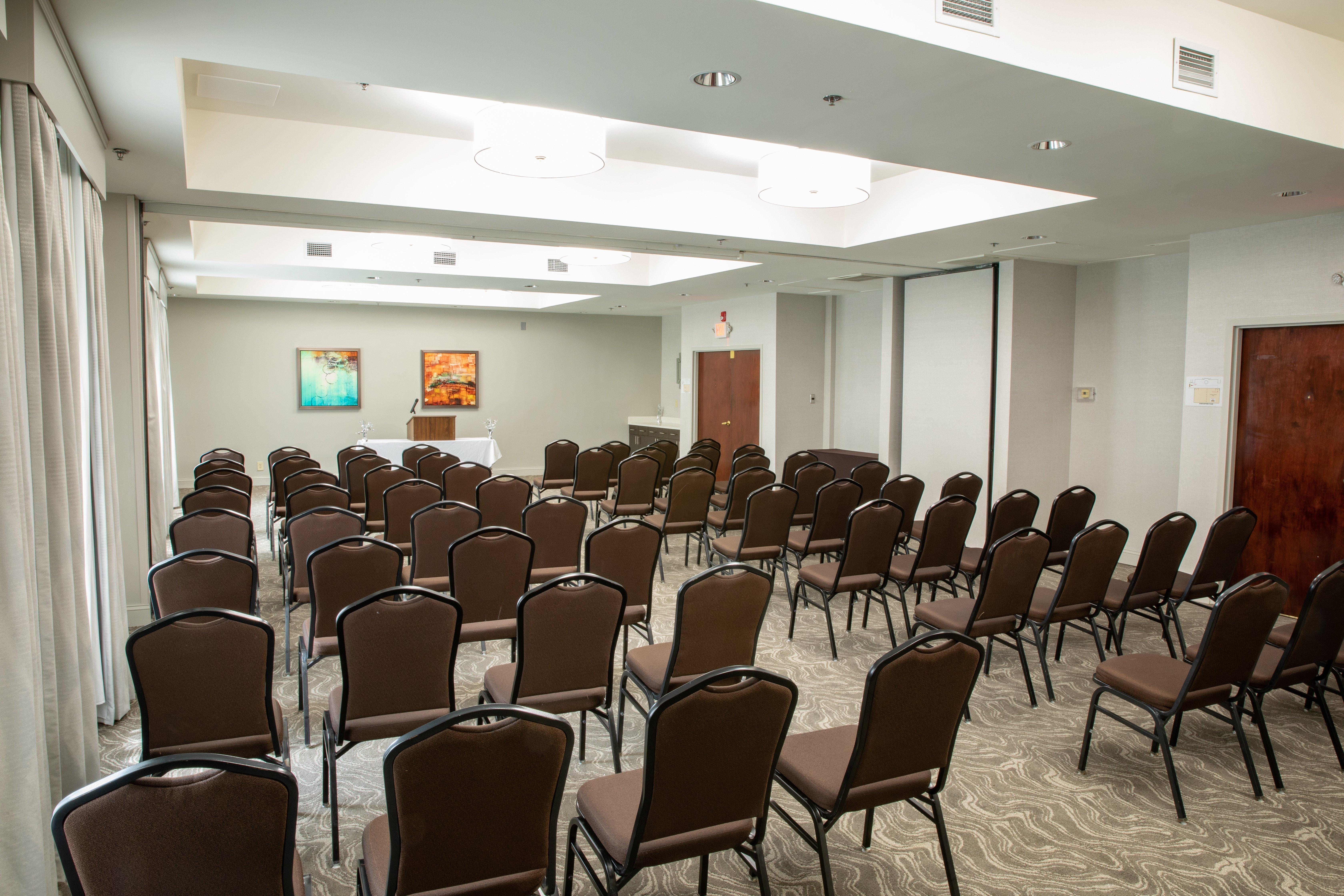 Holiday Inn & Suites Raleigh Cary By Ihg Екстер'єр фото