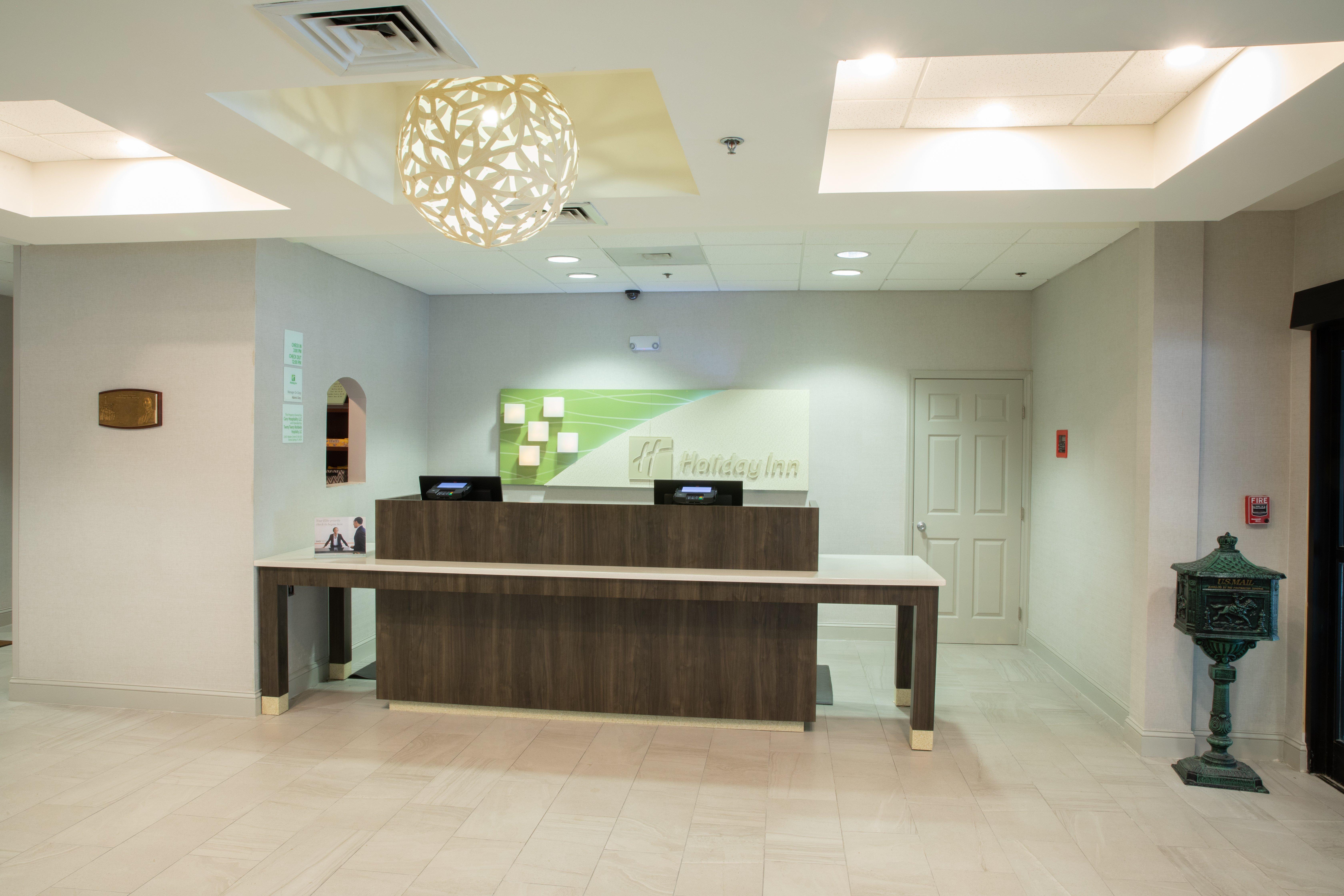 Holiday Inn & Suites Raleigh Cary By Ihg Екстер'єр фото
